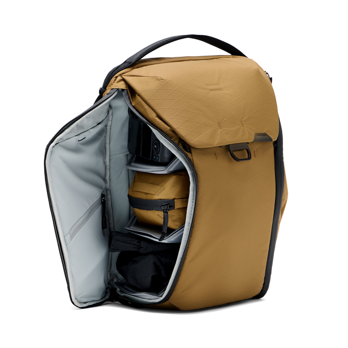 Peak Design Everyday 20L Backpack - Coyote