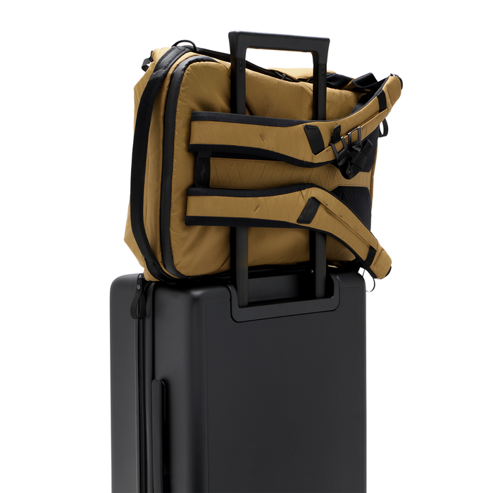 Peak Design Everyday 30L Backpack V2 - Coyote