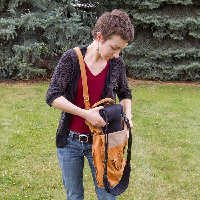 OP/TECH USA Soft Pouch for Camera & Lens, Digital D-Offset - Black