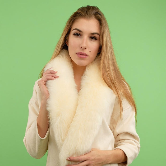 Savage #40 Mint Green Seamless Background Paper 107" x 36' - In Store Pick Up Only