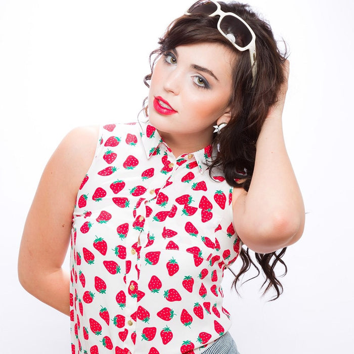 Savage #66 Pure White Seamless Background Paper 107" x 36' - In Store Pick Up Only