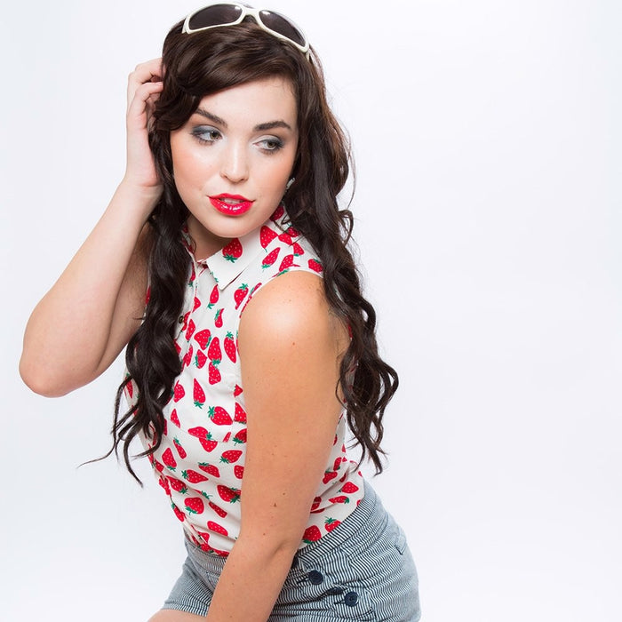 Savage #66 Pure White Seamless Background Paper 107" x 36' - In Store Pick Up Only