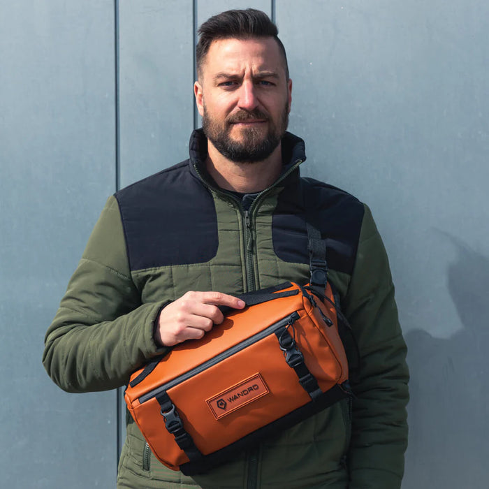 Wandrd Rogue 9L Sling - Sedona Orange