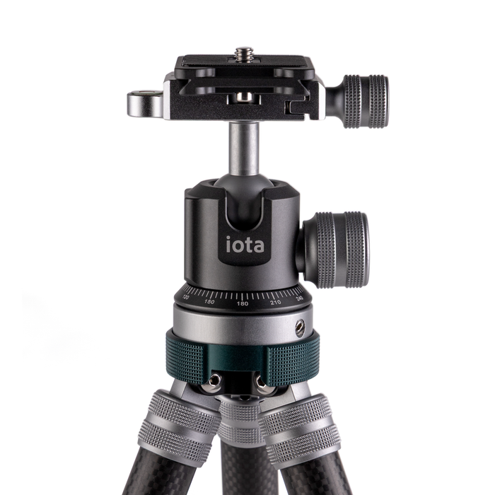 ProMaster 219 Compact Tabletop Carbon Fiber Tripod Kit