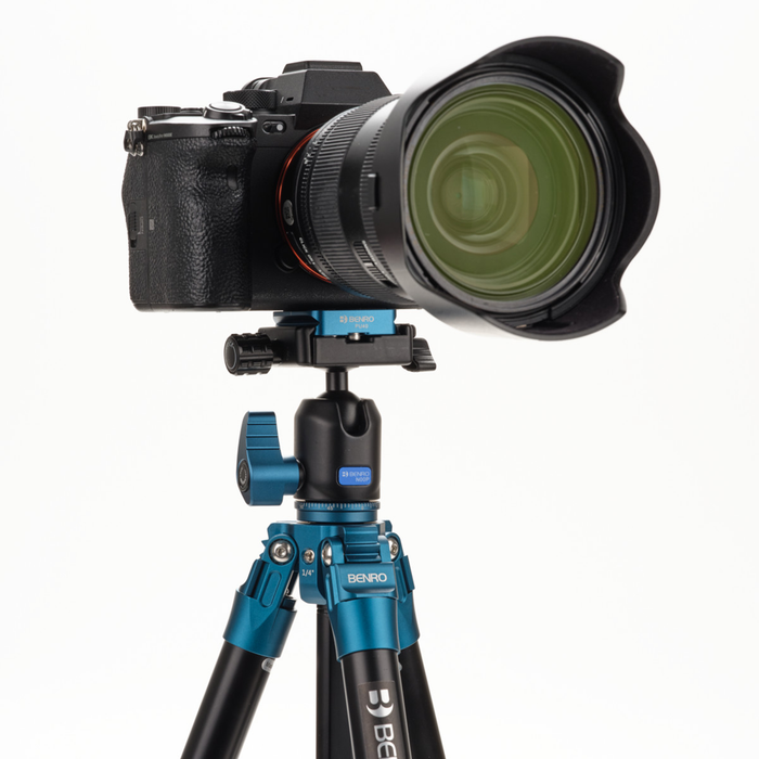 Benro TSL08AN00 SuperSlim Aluminum Tripod with Ball Head