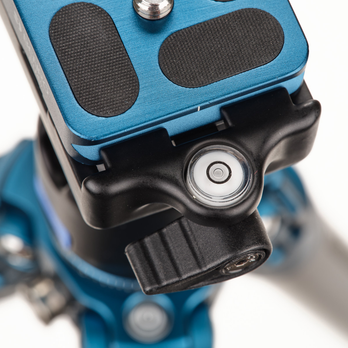 Benro TSL08AN00 SuperSlim Aluminum Tripod with Ball Head