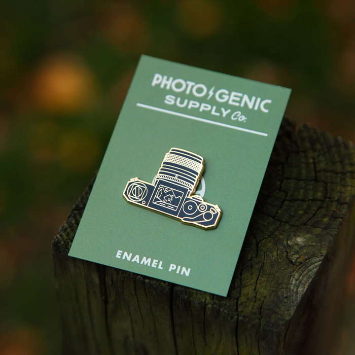 Viewfinder Camera Pin Gold