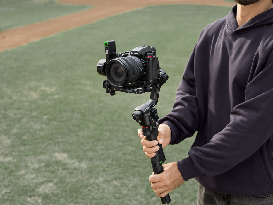 DJI RS 5 Combo Gimbal Stabilizer