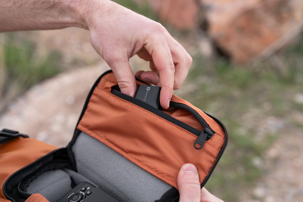 Wandrd PRVKE Photo Bundle 21L Backpack V4 - Sedona Orange