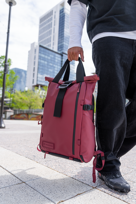 Wandrd PRVKE Photo Bundle 21L Backpack V4 - Rhone Burgundy