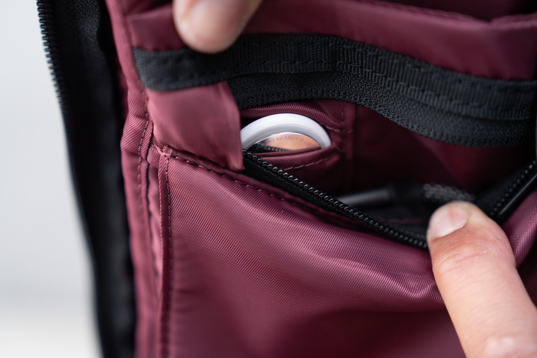 Wandrd PRVKE Photo Bundle 21L Backpack V4 - Rhone Burgundy