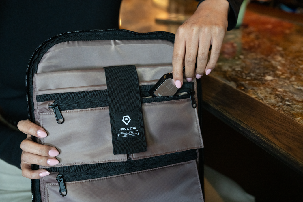 Wandrd PRVKE Photo Bundle 21L Backpack V4 - Atacama Clay