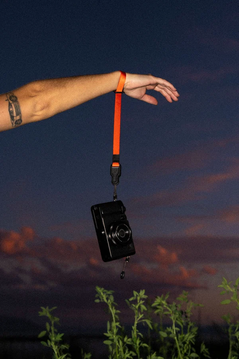 Wandrd Magnetic Camera Wrist Strap - Wasatch Green