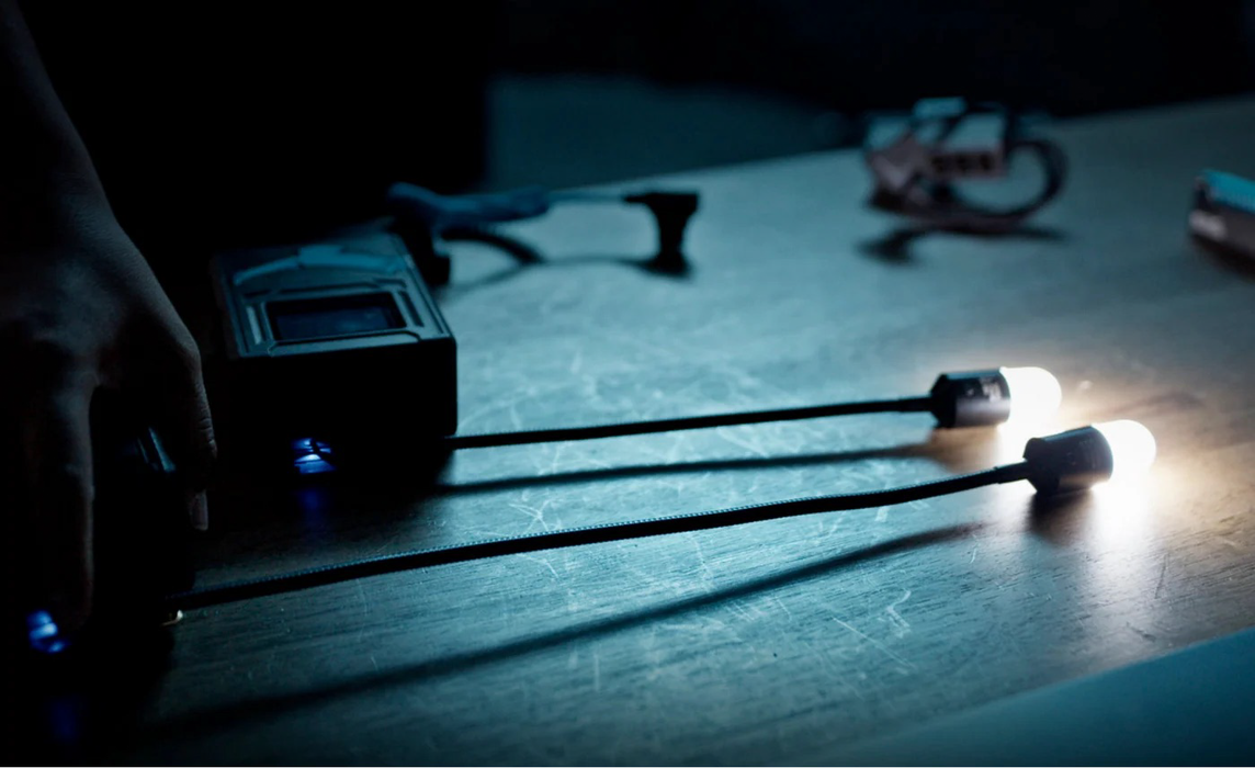 Kondor Blue Firefly D-Tap 15" Pro Light