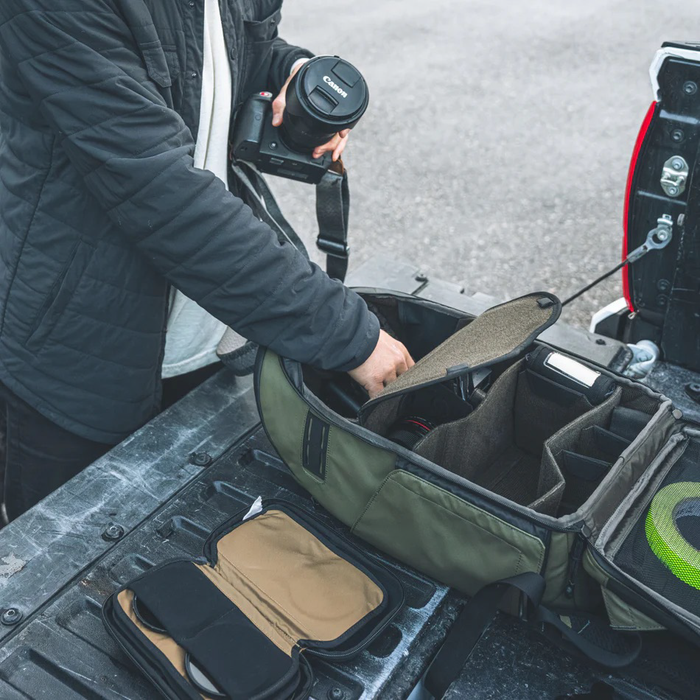 Nomatic McKinnon 25L Camera Backpack with Divider Kit - Ranger Green