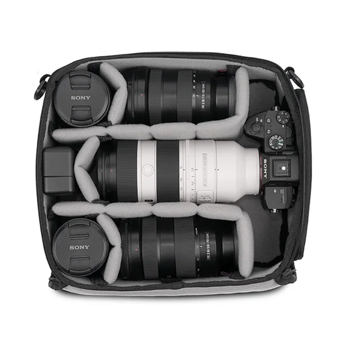 Wandrd PRVKE Pocket Photo Bundle 21L Backpack - Wasatch Green