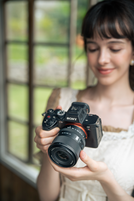 Viltrox AF 55mm f/1.8 EVO Full Frame Lens for Sony FE-Mount