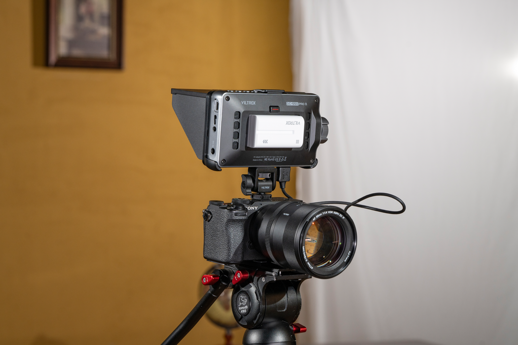 Viltrox DC-550 Pro ll Portable 5.5" HD Touchscreen Camera Monitor