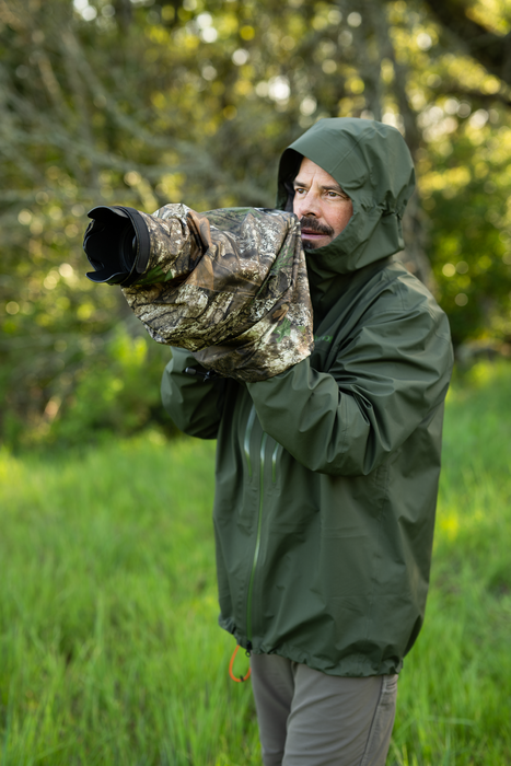 Think Tank Photo Emergency Rain Cover, Medium – Realtree APX Camo