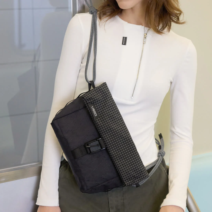 VSGO Snipe Urban Series Walk 3L Camera Sling Bag - Black