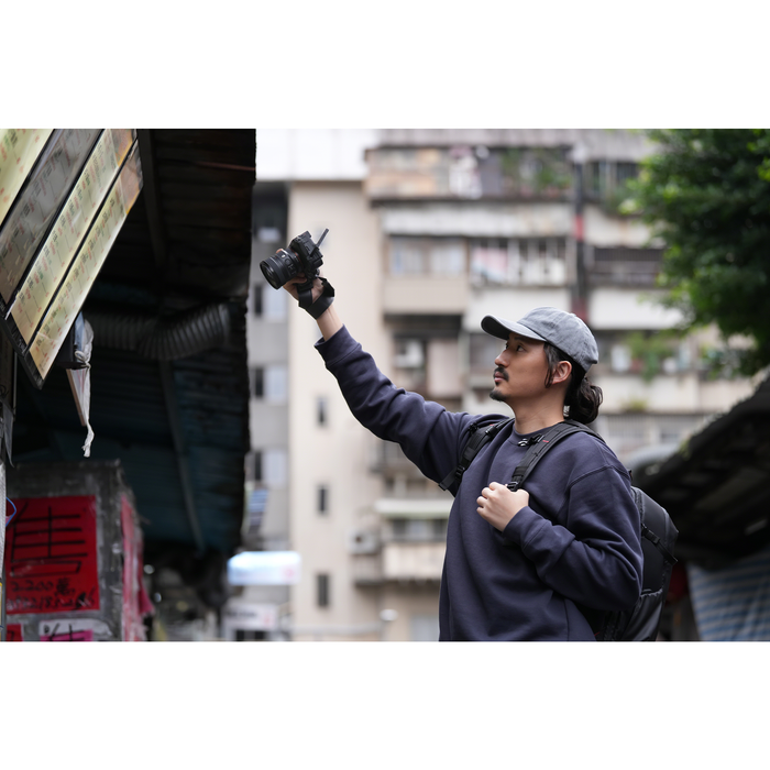 Sony FE 16mm f/1.8 G Lens