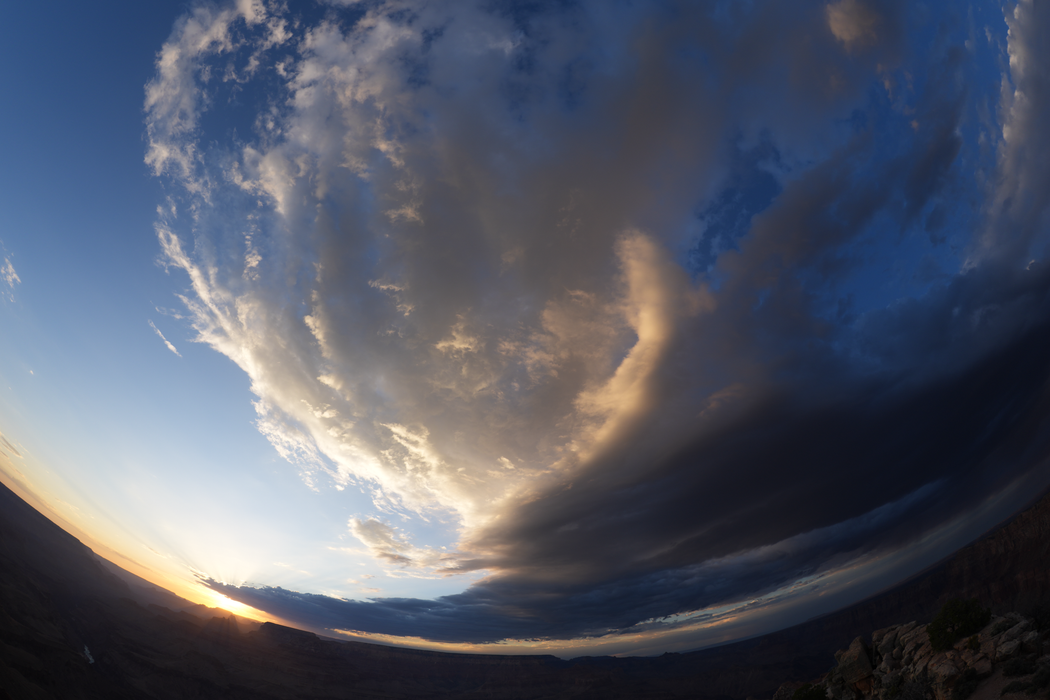 Sony FE 8-14mm f/3.5 Fisheye G Lens
