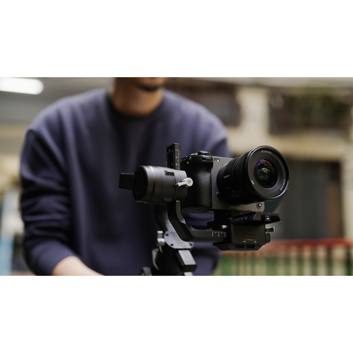 Sony FE 16mm f/1.8 G Lens