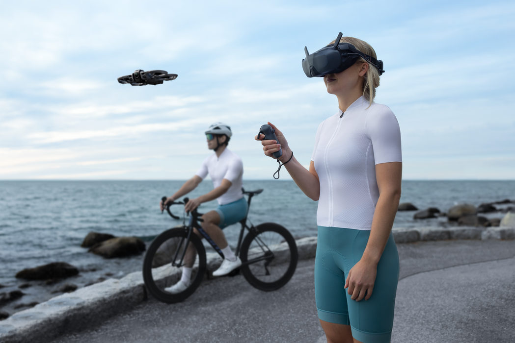 DJI Avata 360 Motion Fly More Combo with RC Motion 3 Controller & Goggles N3