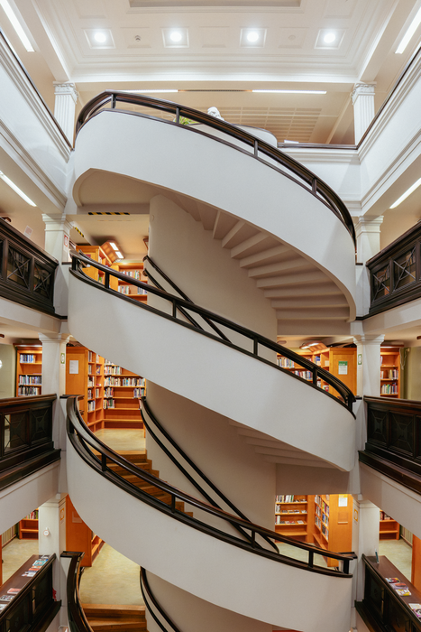 Sigma 15mm f/1.4 DC Contemporary Lens - Sony E Mount