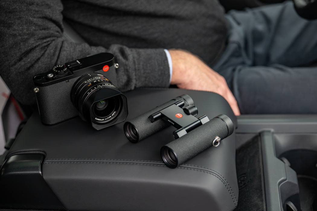 Leica Noctivid Compact 8x25 Binoculars