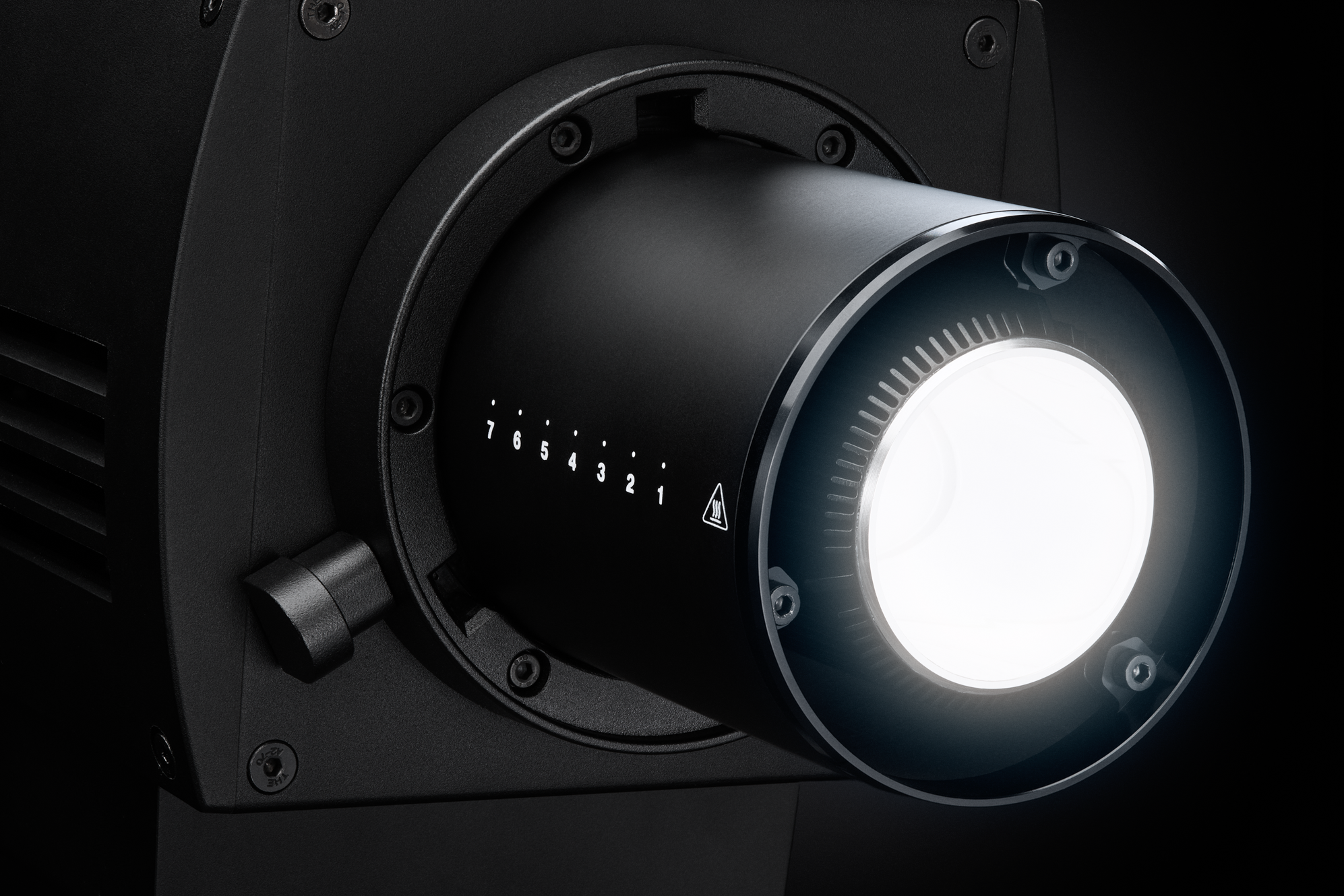 Profoto L1600D Daylight Mono-LED Light Kit — Glazer's Camera