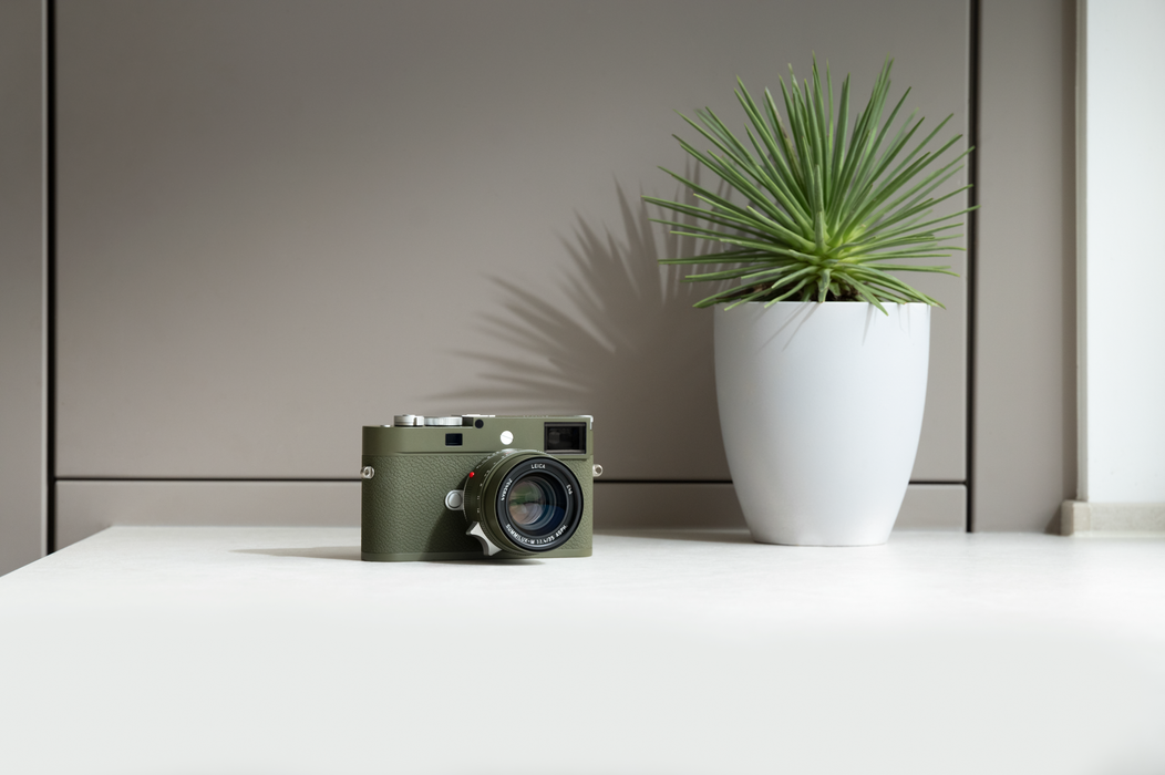 Leica Summilux-M 35mm f/1.4 ASPH. Lens - Safari