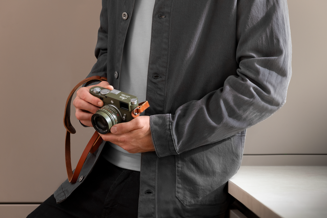 Leica Summilux-M 35mm f/1.4 ASPH. Lens - Safari