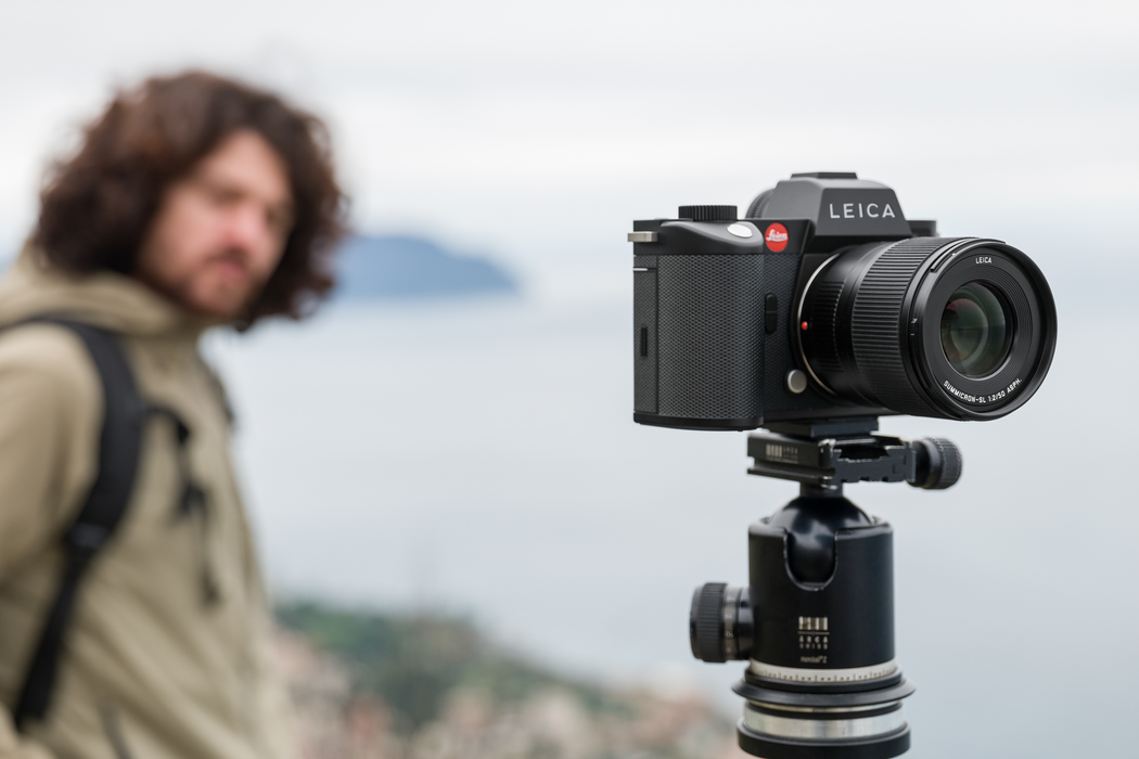 Leica Summicron-SL 50mm f/2 ASPH. Lens