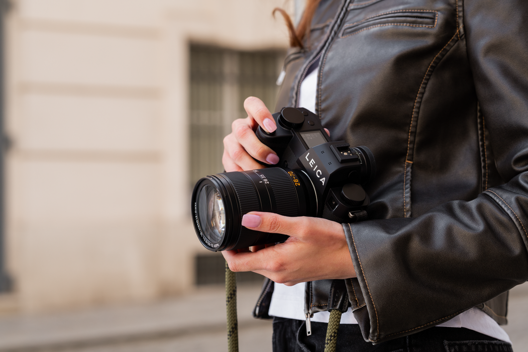 Leica SL3-P Mirrorless Camera Vario Kit 28–70