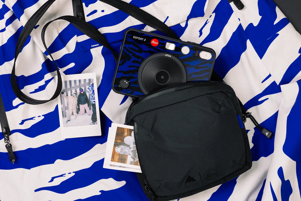 Leica Sofort 2 Hybrid Instant Camera - Jake Blue (Burton Edition)