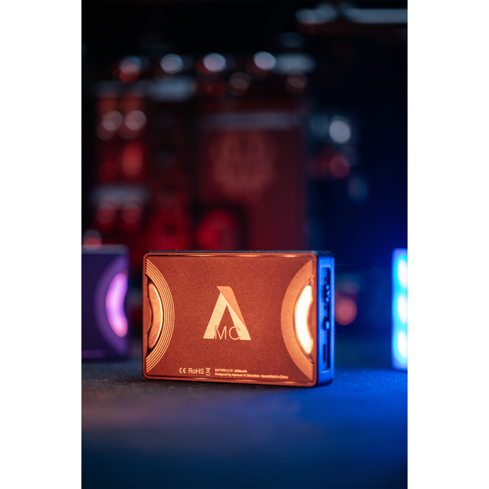 Aputure MC 4-Light Travel Kit with Charging Case