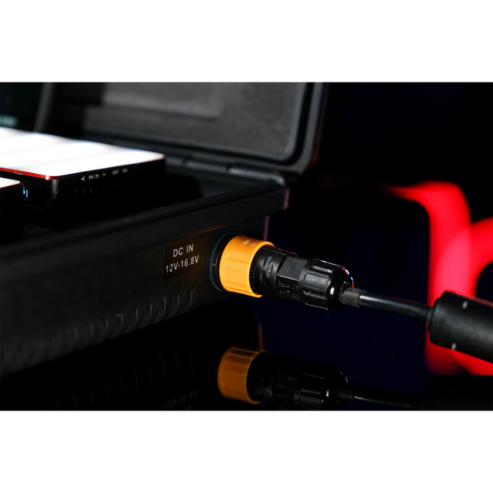 Aputure MC 4-Light Travel Kit with Charging Case