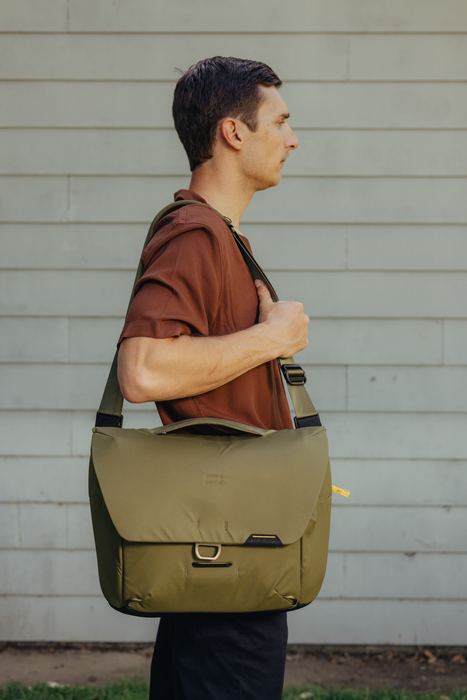 Peak Design Everyday 13L Messenger Bag V3 - Kelp