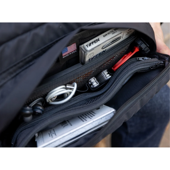 Domke Sling Bag, 6L - Black Nylon