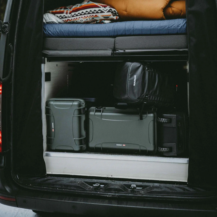 Nanuk 935 Wheeled Protective Case with Padded Dividers & Lid Foam - Graphite