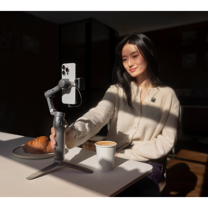 DJI Osmo Mobile 7P Gimbal Stabilizer