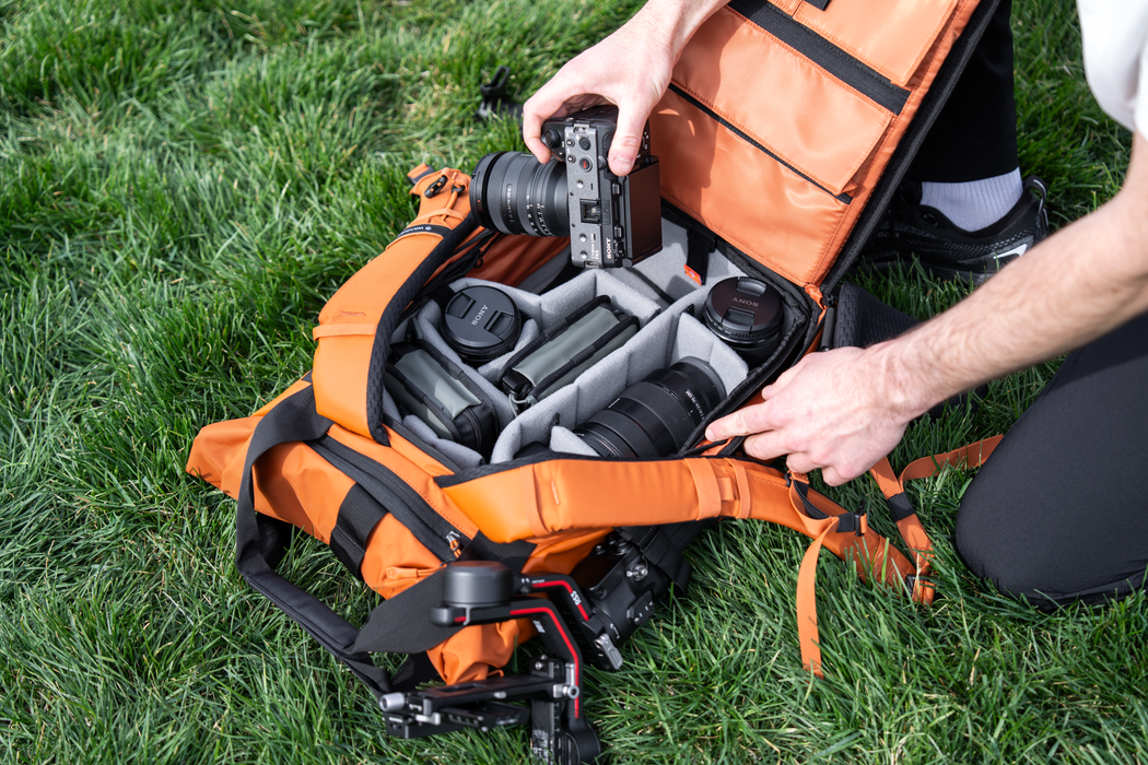 Wandrd PRVKE Photo Bundle 31L Backpack V4 - Sedona Orange