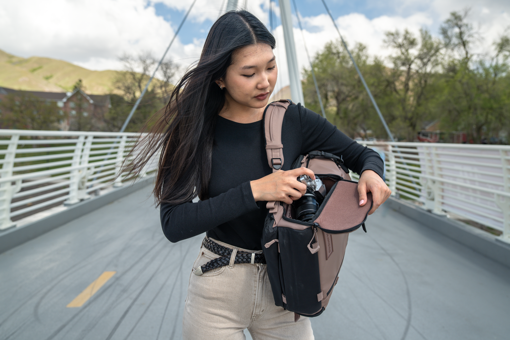 Wandrd PRVKE Photo Bundle 21L Backpack V4 - Atacama Clay