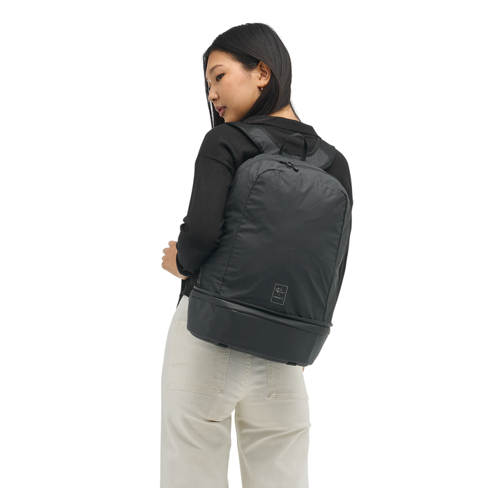Nomatic McKinnon 21L Camera Cube Pack & Convertible Backpack - Black
