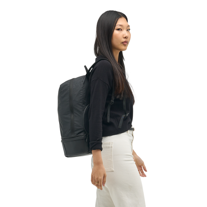 Nomatic McKinnon 21L Camera Cube Pack & Convertible Backpack - Black