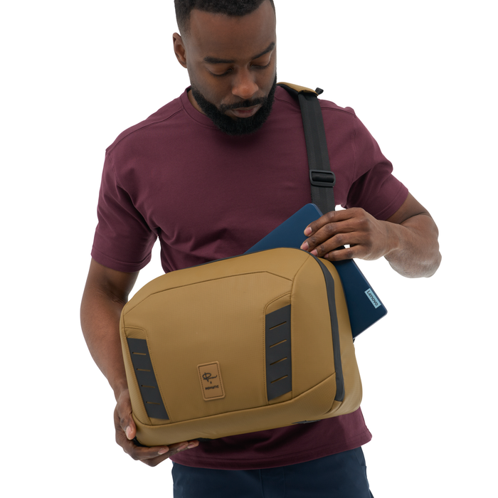 Nomatic McKinnon 13L Camera Messenger Bag - Coyote