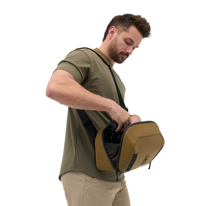 Nomatic McKinnon 8L Camera Sling - Coyote