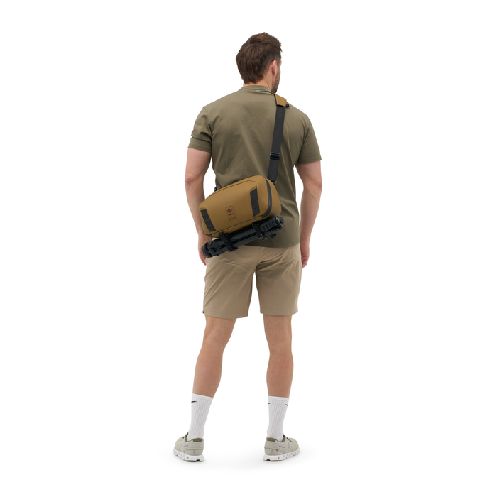Nomatic McKinnon 8L Camera Sling - Coyote