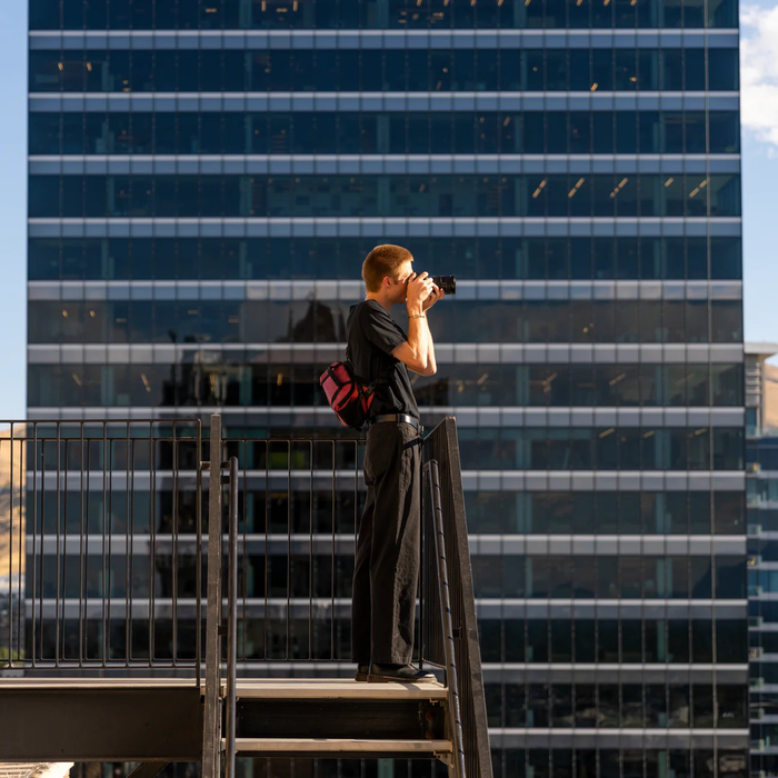 Wandrd Rogue 6L Sling V2 - Rhone Burgundy